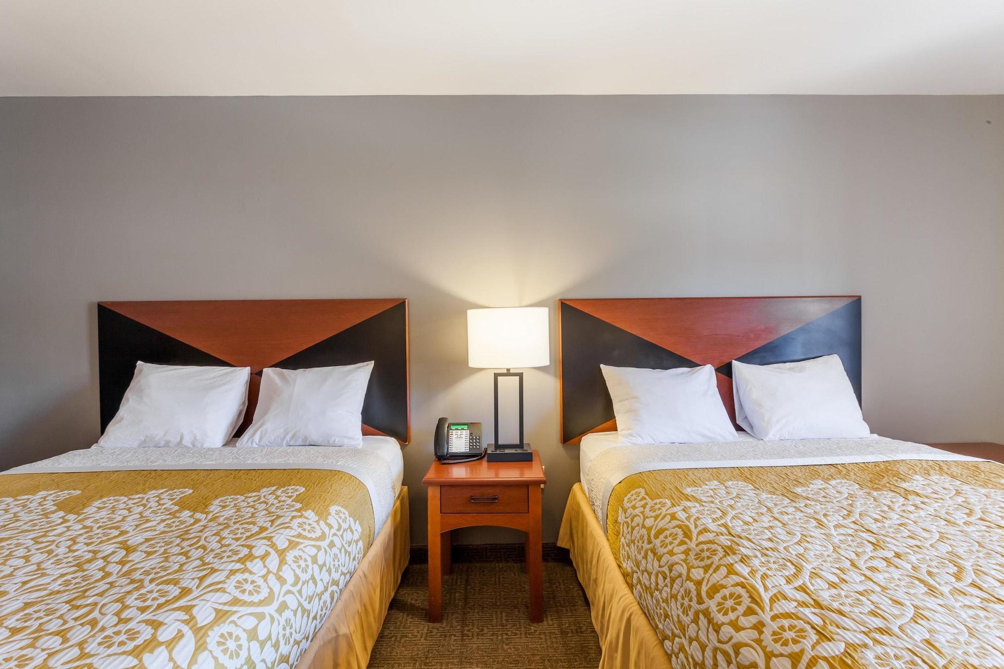 Days Inn & Suites By Wyndham Lancaster Amish Country Mountville Buitenkant foto