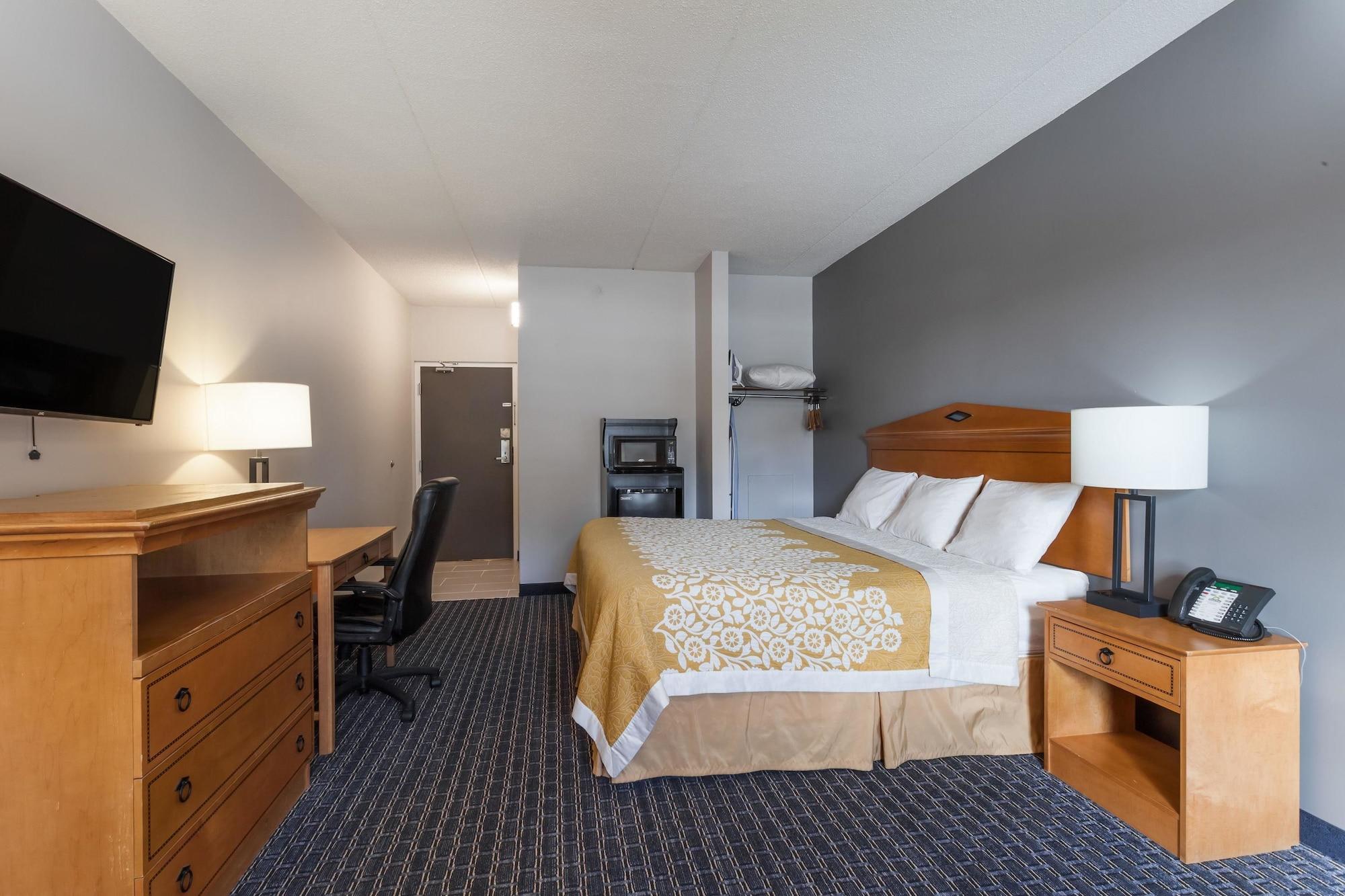 Days Inn & Suites By Wyndham Lancaster Amish Country Mountville Buitenkant foto