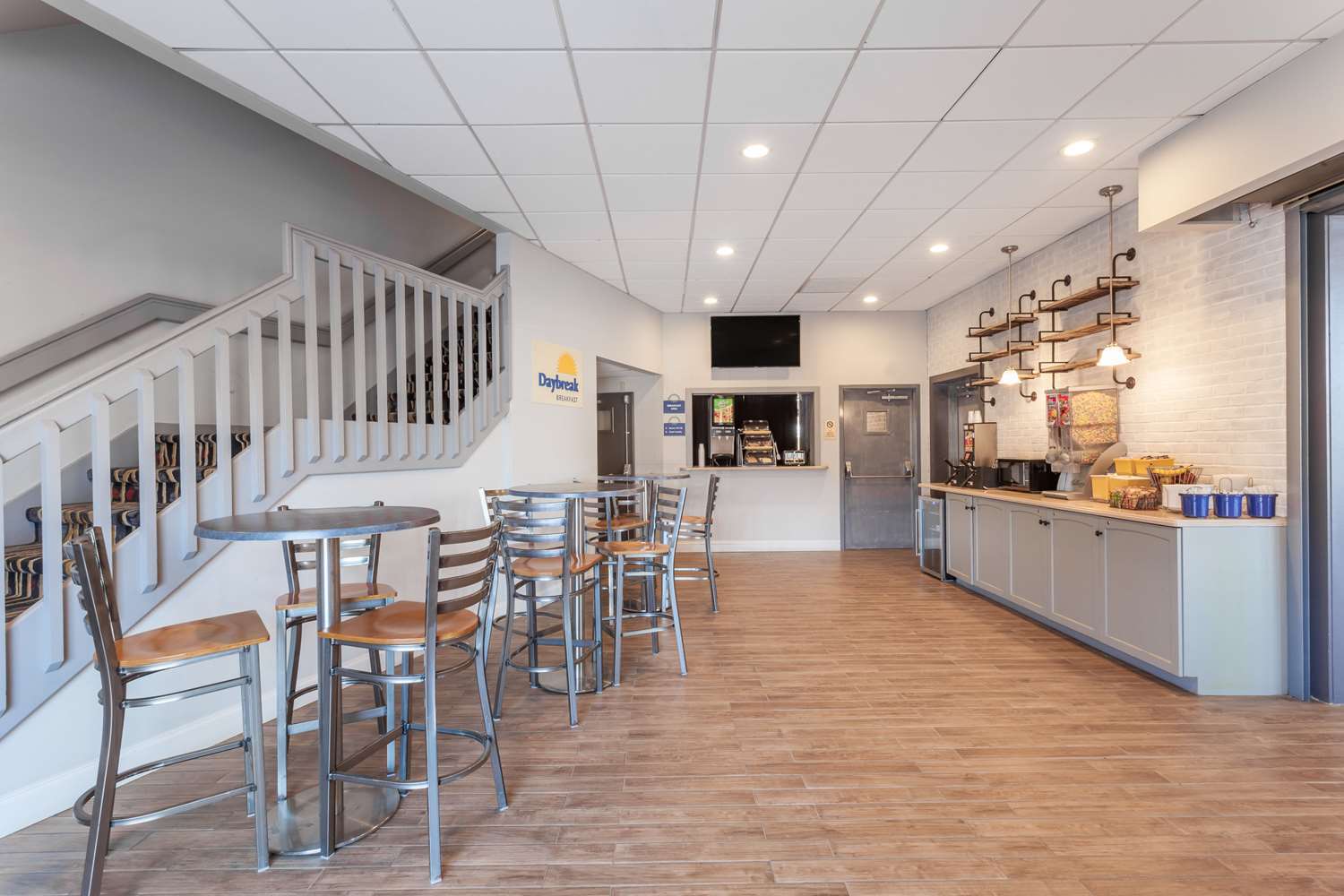 Days Inn & Suites By Wyndham Lancaster Amish Country Mountville Buitenkant foto